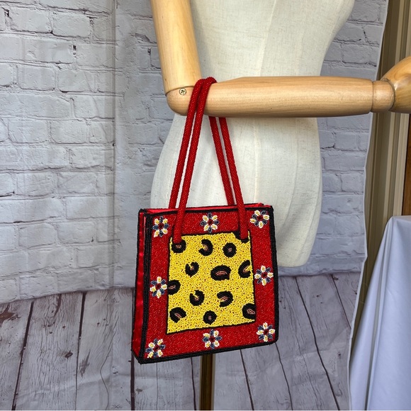 Leopard Beaded Bag - Picture 1 of 7